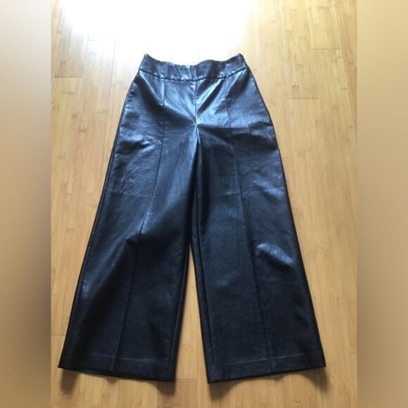 NWOT Aritzia Wilfred Gondola PantHigh-waisted, vegan leather culottes - Picture 2 of 6